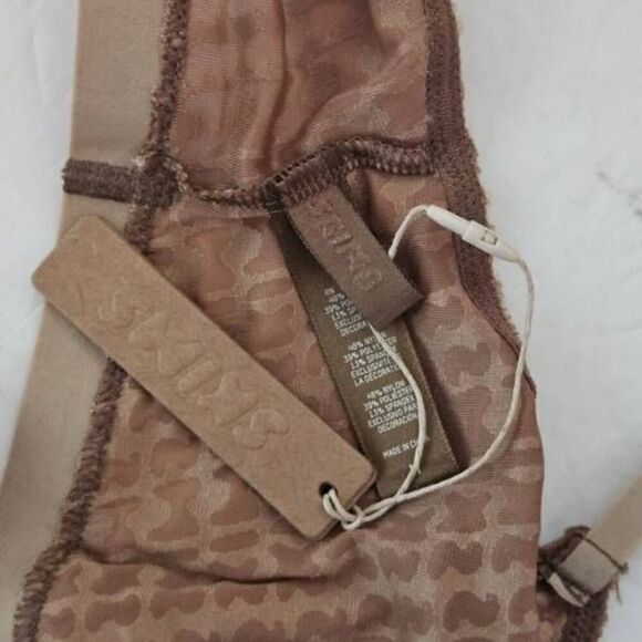 SKIMS LOGO FLOCKED BRALETTE NWT - Picture 7 of 9